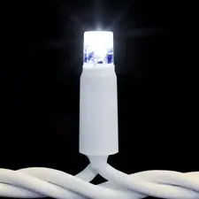 Siyah fonda beyaz gövdeli, beyaz kablolu soğuk beyaz LED lamba